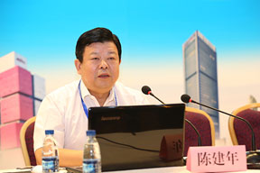 江蘇南通二建集團(tuán)有限公司董事長陳建年做主題演講