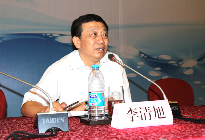 中施企協(xié)李清旭副秘書長做主題發(fā)言