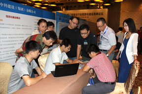 現(xiàn)場(chǎng)觀摩交流