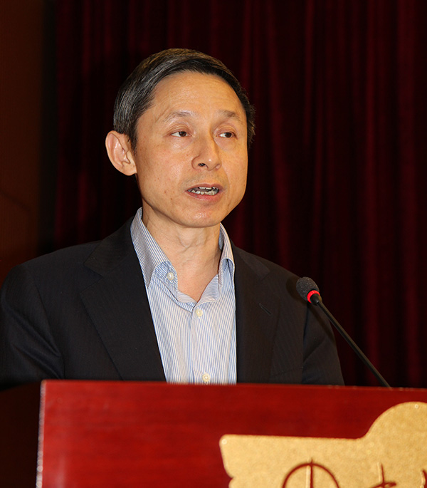 中鐵上海工程局集團(tuán)有限公司總經(jīng)理孔遁發(fā)表演講