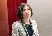 中鐵一局集團(tuán)有限公司水務(wù)事業(yè)部副總經(jīng)理蓋蕓作銀川供水股權(quán)轉(zhuǎn)讓與增資項(xiàng)目回顧的演講