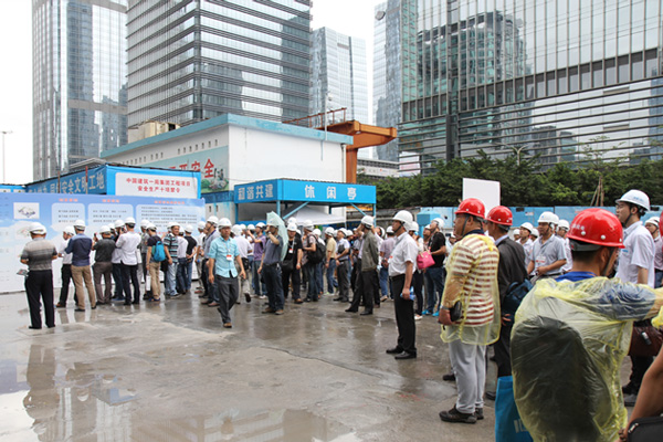 現(xiàn)場觀摩與交流