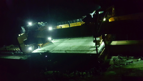 中交二航局工程裝備分公司向國(guó)慶獻(xiàn)禮—成貴鐵路宜賓梁場(chǎng)完成全部箱梁架設(shè)任務(wù)