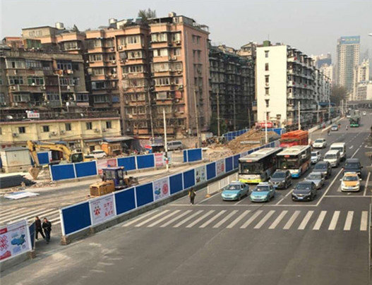 交通導(dǎo)改后澳門路交通現(xiàn)狀