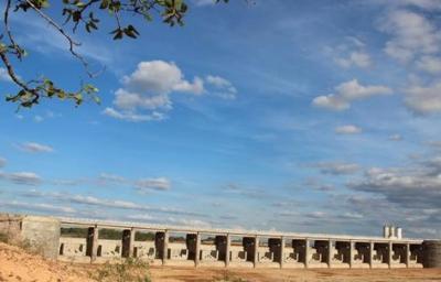 莫桑比克馬辛吉爾大壩輔助溢洪道工程