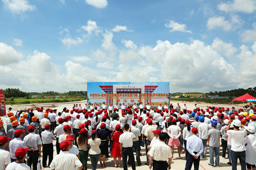 十七冶城建公司承建的中國(guó)最大國(guó)門(mén)項(xiàng)目開(kāi)工