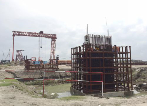 帕德瑪大橋首個(gè)墩身開始澆筑混凝土