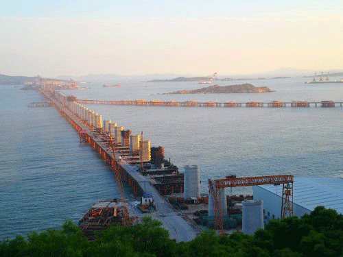 平潭大橋最高主塔墩承臺(tái)澆筑完成