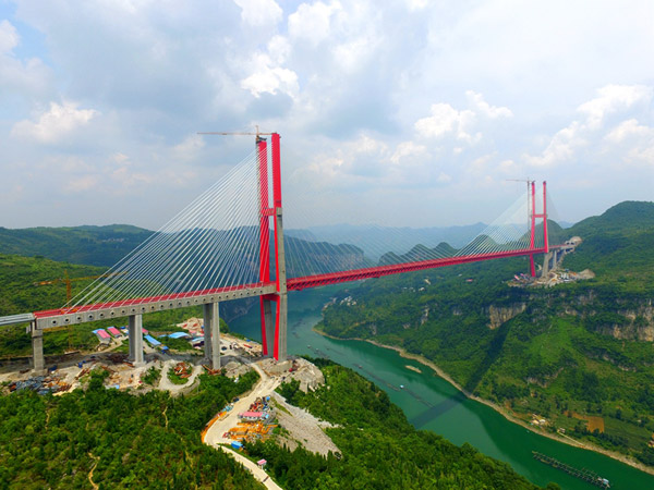 中交路建貴黔高速順利建成通車