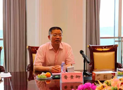 調(diào)研組魯貴卿副主任做總結(jié)性發(fā)言 