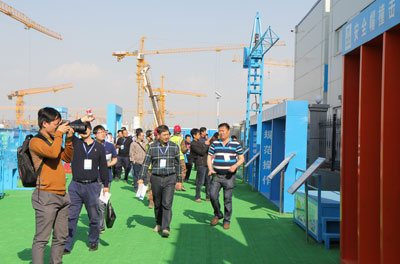 中建八局二公司奧林匹克中心項(xiàng)目現(xiàn)場觀摩