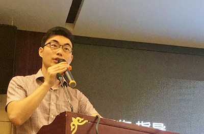 江蘇樂(lè)建網(wǎng)絡(luò)科技有限公司商務(wù)總監(jiān)趙晨介紹、演示相關(guān)產(chǎn)品